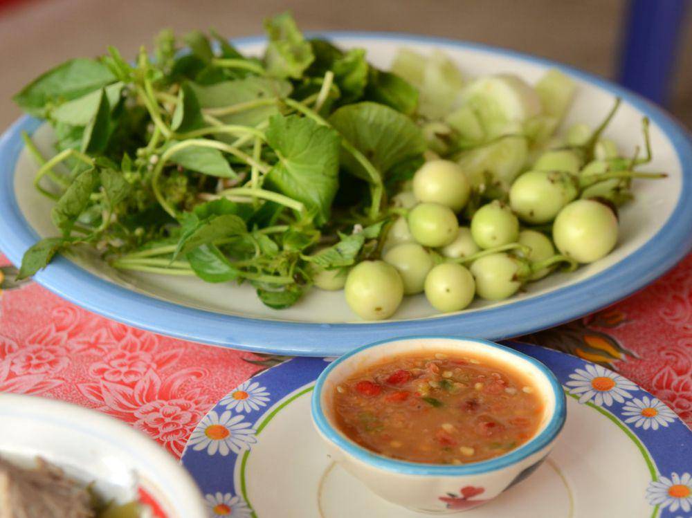 Nam phrik (commons.wikimedia.org/Takeaway)