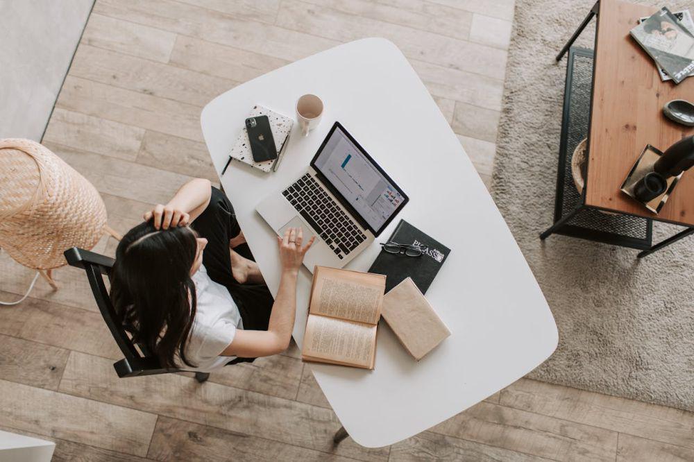 4 Tanda Kamu Lebih Cocok Kerja Freelance, Bukan Full Time