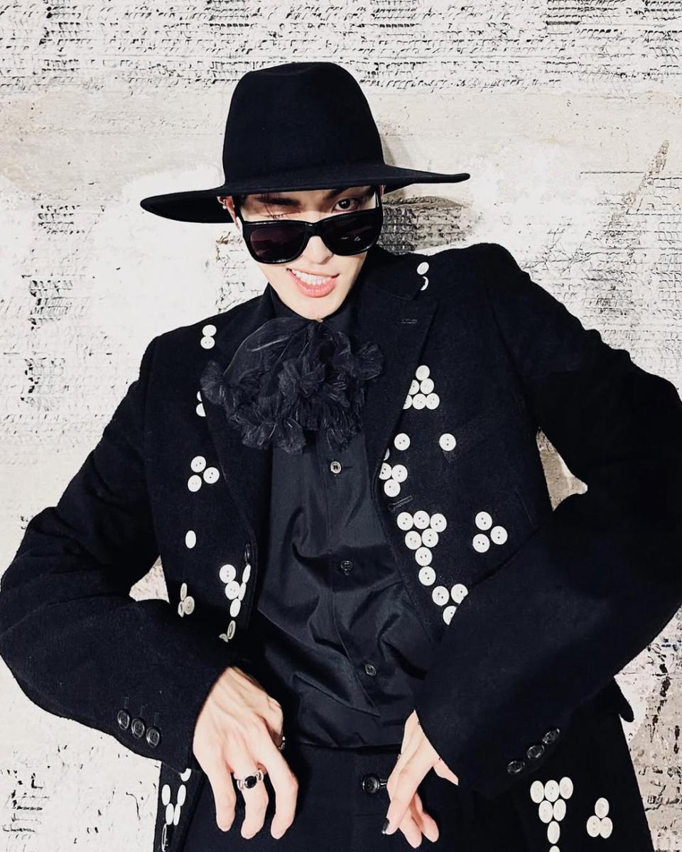 potret Hongjoong ATEEZ (instagram.com/no1likeme8_8)