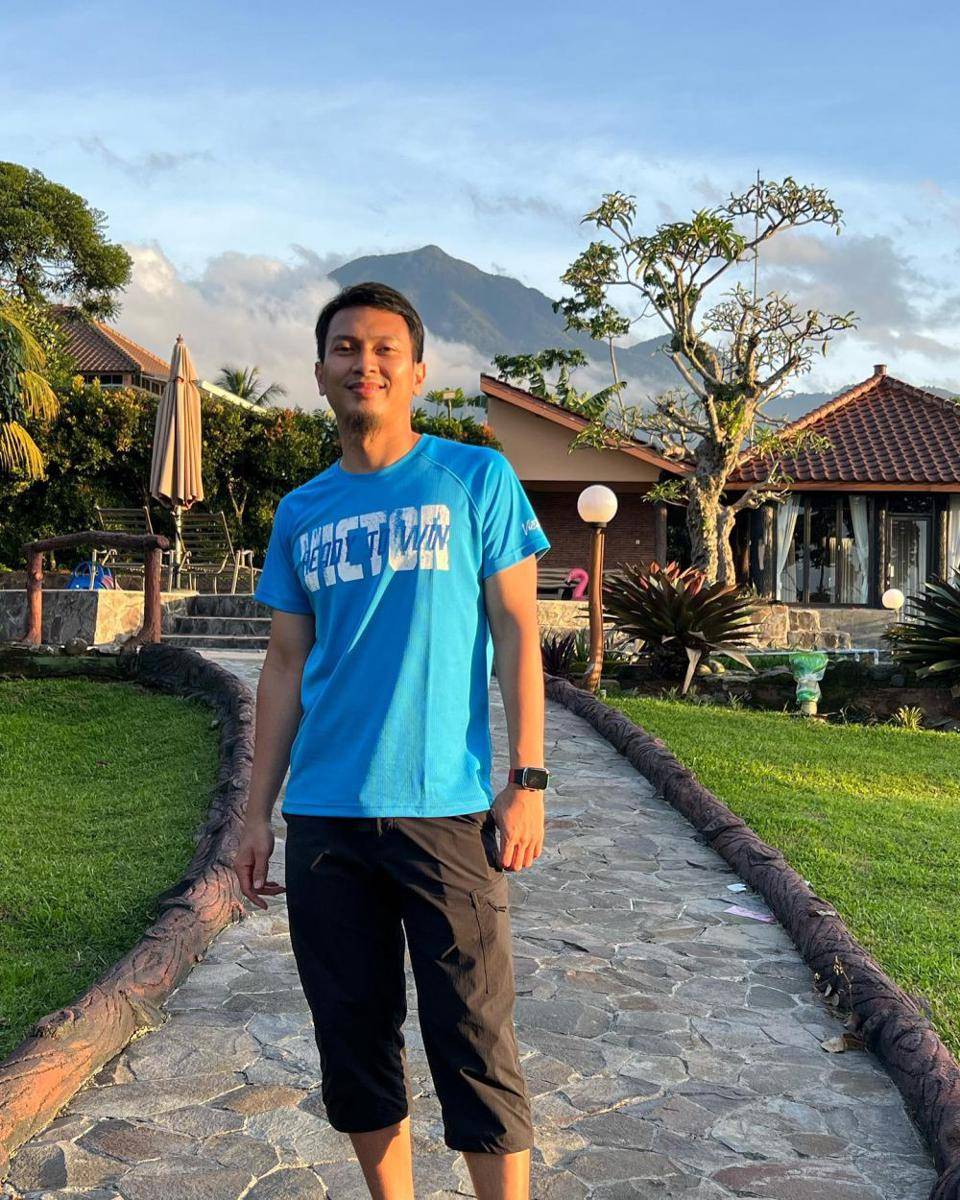 Mohammad Ahsan di luar lapangan (Instagram.com/king.chayra)