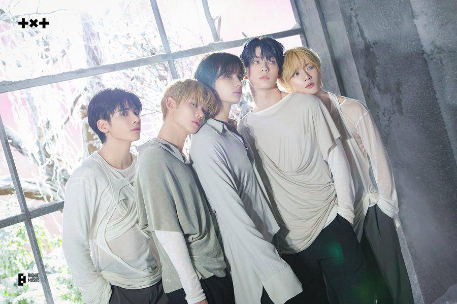 TXT (x.com/TXT_bighit)