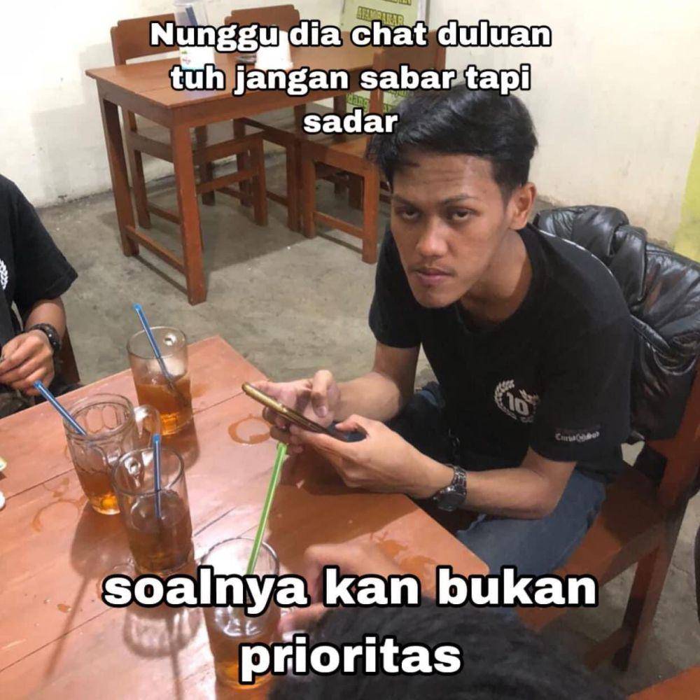 meme chat doi duluan (x.com/recehtapisayng)