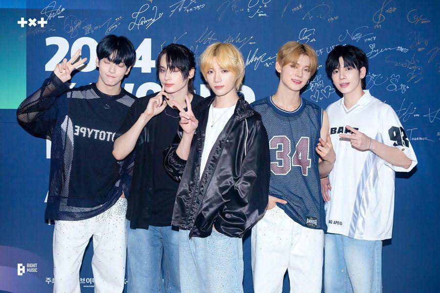 TXT (x.com/TXT_bighit)
