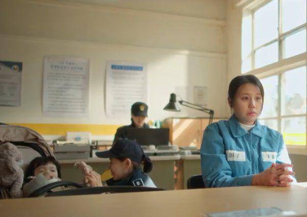 cuplikan drama Korea Parole Examiner Lee (youtube.com/@tvNDRAMA_official)