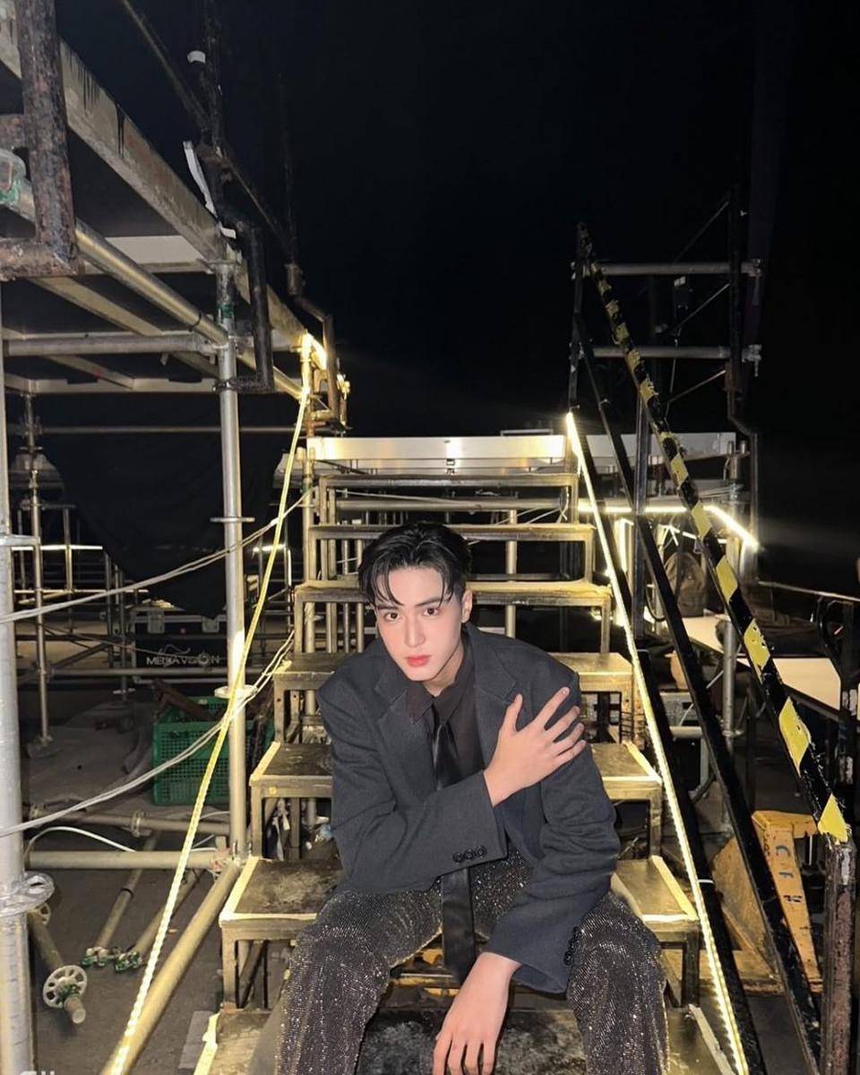 Teshow Promsakha (instagram.com/_t3sh0w_)