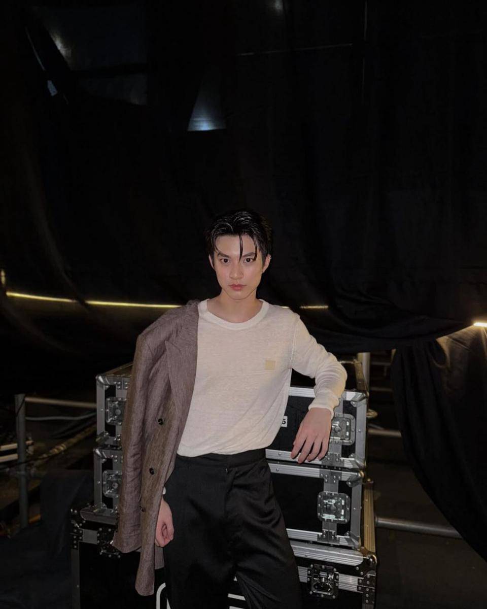 Aston Ratiphat (instagram.com/aston.lv_)