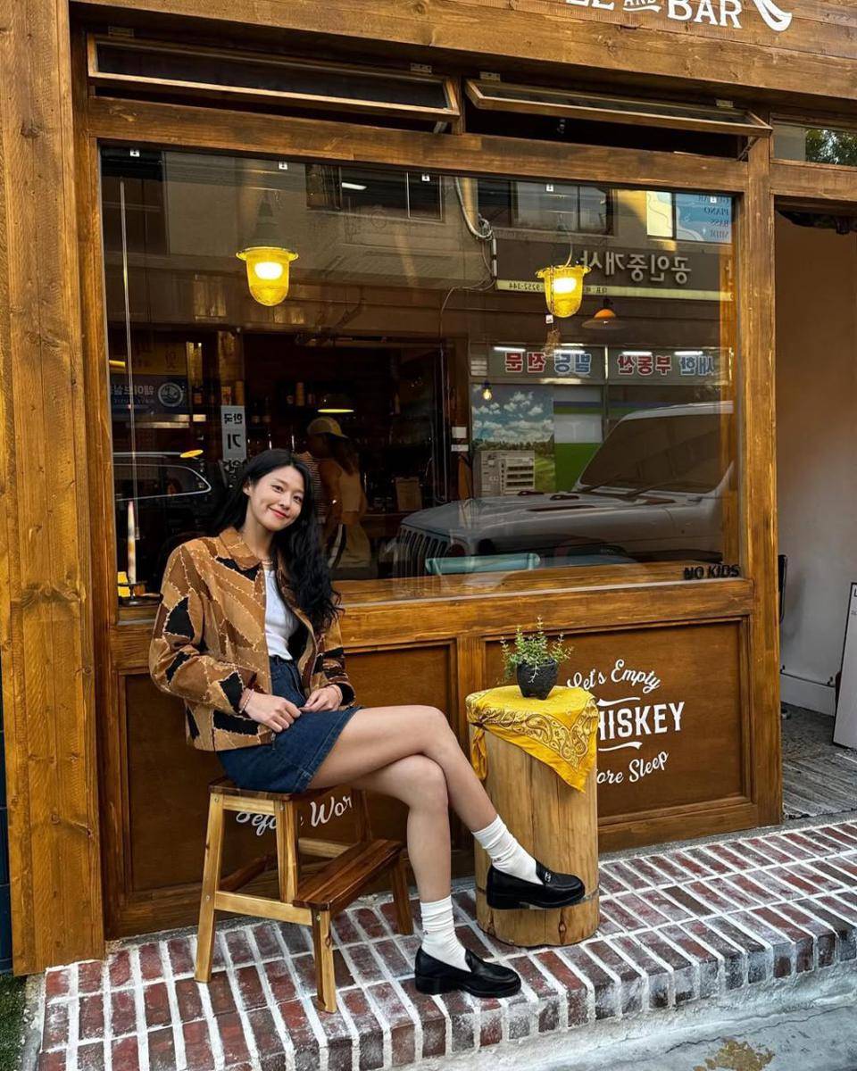 Kim Seol Hyun (instagram.com/s2seolhyuns2)