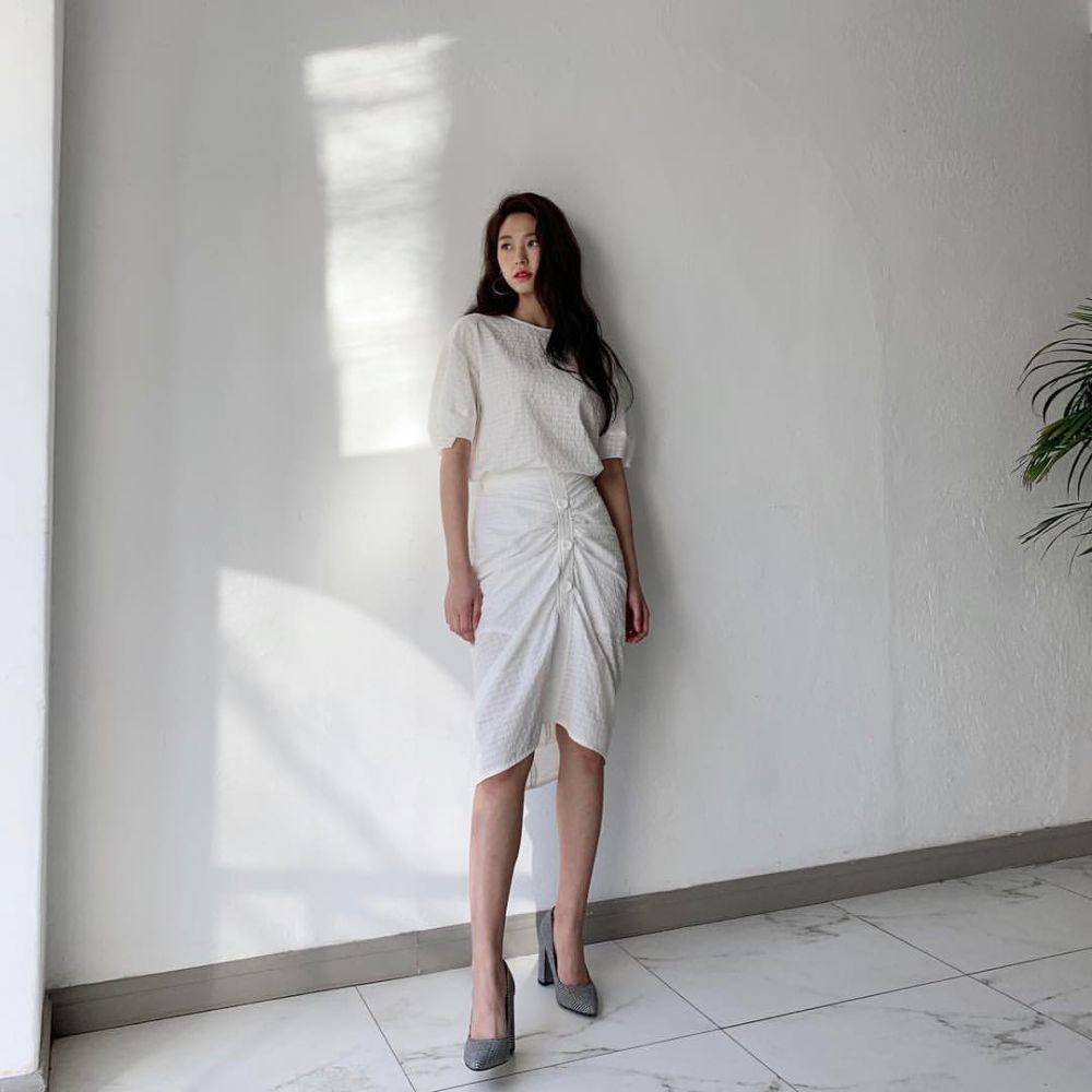 Kim Seol Hyun (instagram.com/s2seolhyuns2)
