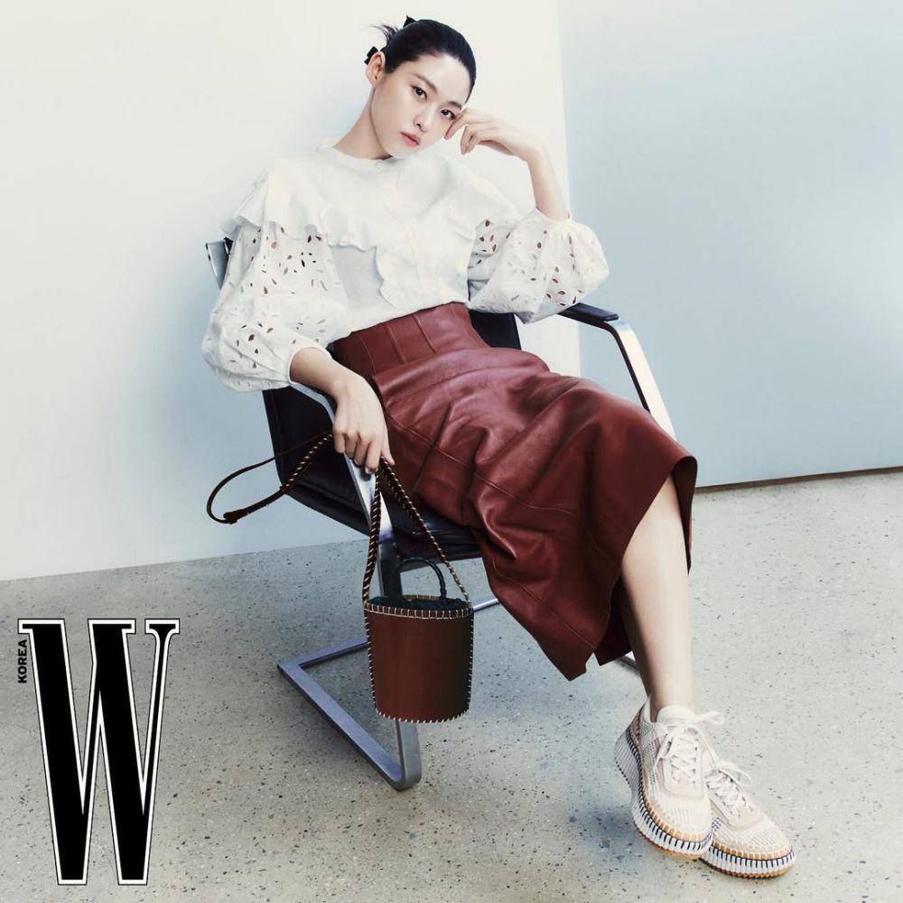 Kim Seol Hyun (instagram.com/s2seolhyuns2)