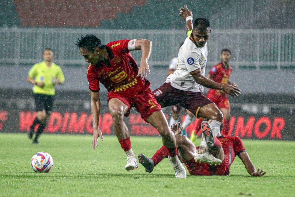 Suara Berbeda Persija dan Borneo FC Soal Wasit Yudi Nurcahya