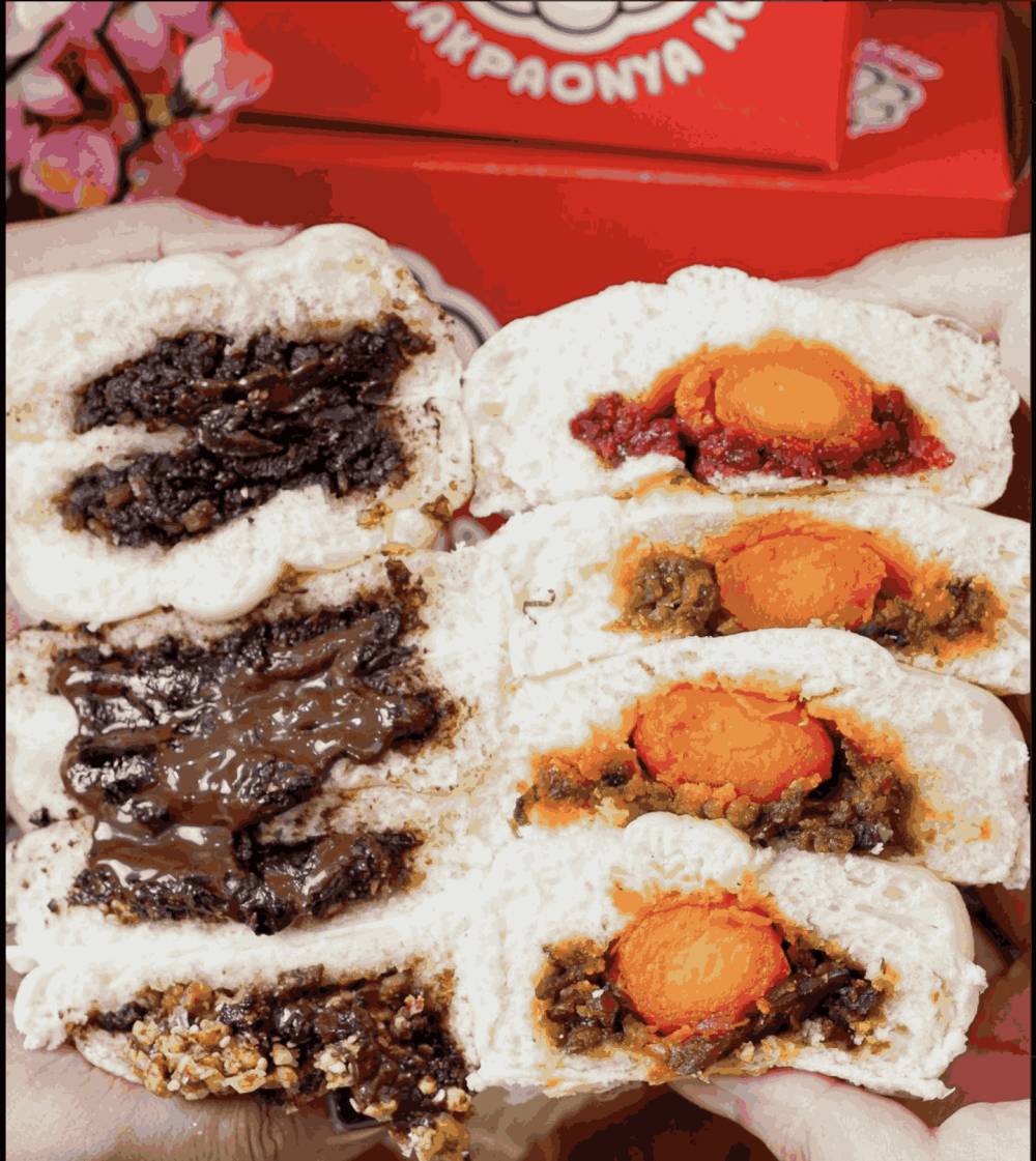 Bakpaonya Koko (https://www.instagram.com/bakpaonyakoko)