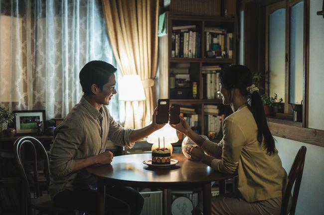 8 Perjalanan Cinta Kim Hyun Min dan Lee Ji Young di Light Shop