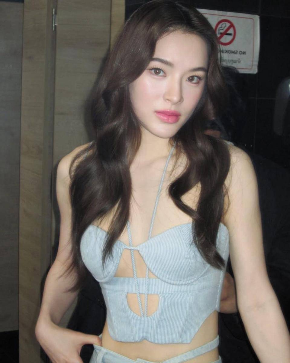potret ide gaya rambut ala Punpun Sutatta
