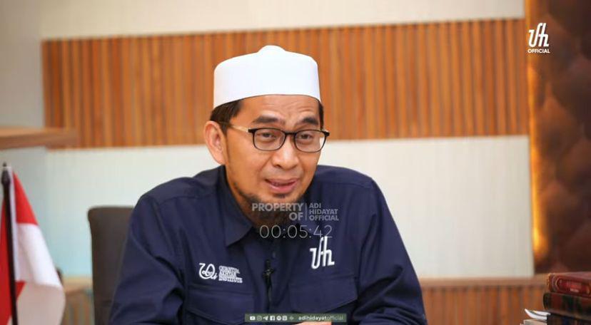 Profil Adi Hidayat, Disebut Gantikan Posisi Miftah Maulana