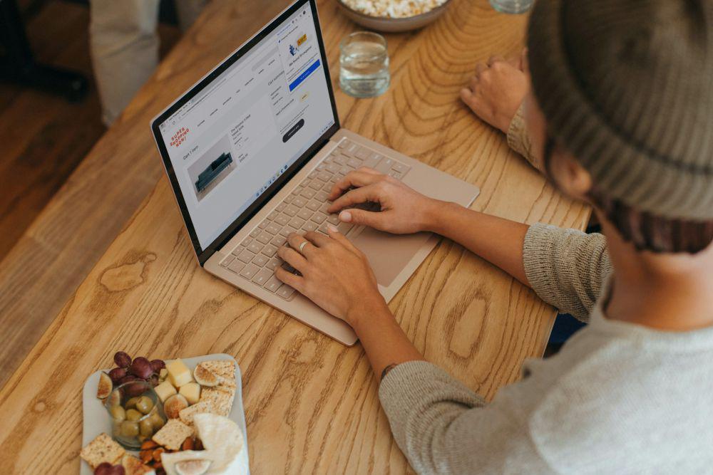 7 Langkah Format 'Halaman...dari...' secara Otomatis di Microsoft Word
