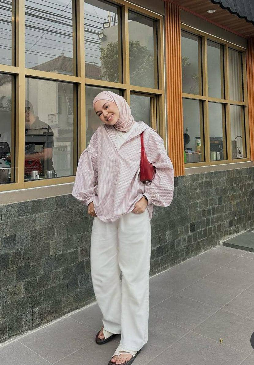 OOTD ala Syahla Alisya (instagram.com/syahlaali)