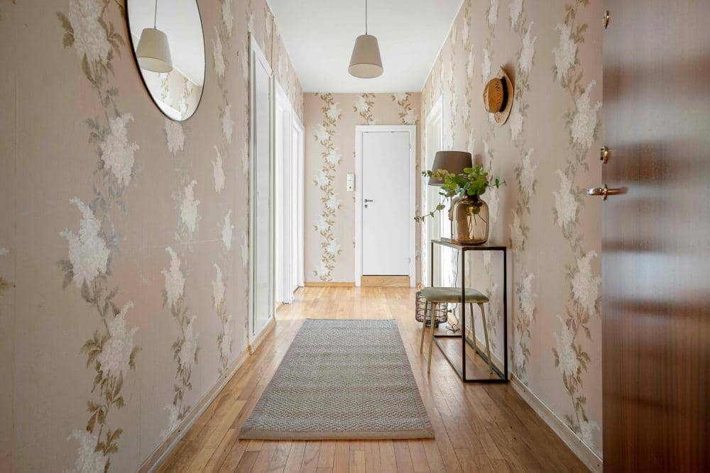 inspirasi dekorasi area entryway di rumah (unsplash.com/Alex Tyson)