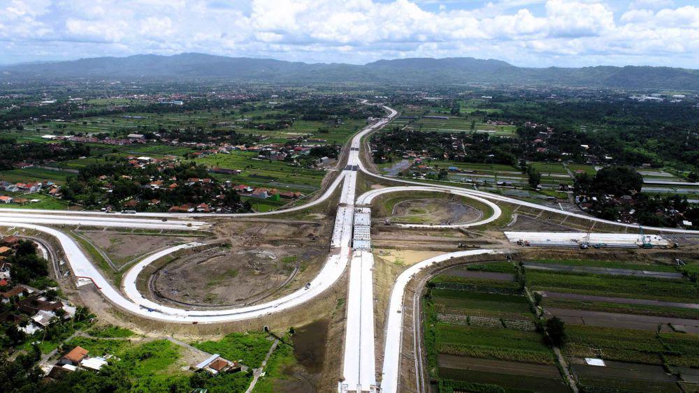3 Bendera Indikator Rekayasa Lalin di Exit Tol Tamanmartani