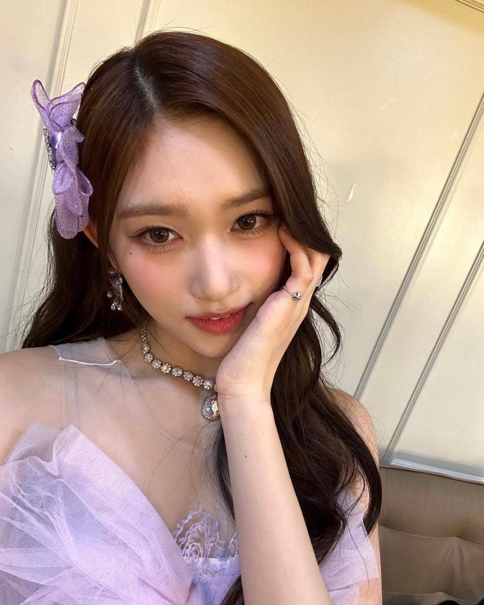 Leeseo IVE (instagram.com/eeseooes)
