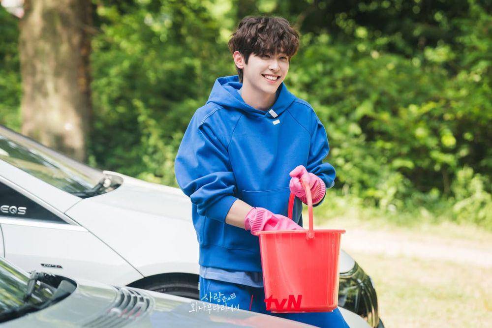 Still cut drama Korea Love Your Enemy (Instagram.com/tvn_drama)