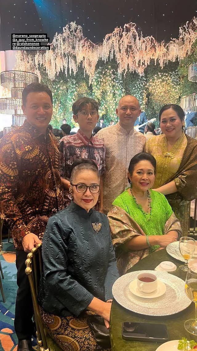 artis di ngunduh mantu Rio Haryanto dan Athina (Instagram.com/anandamikola27)