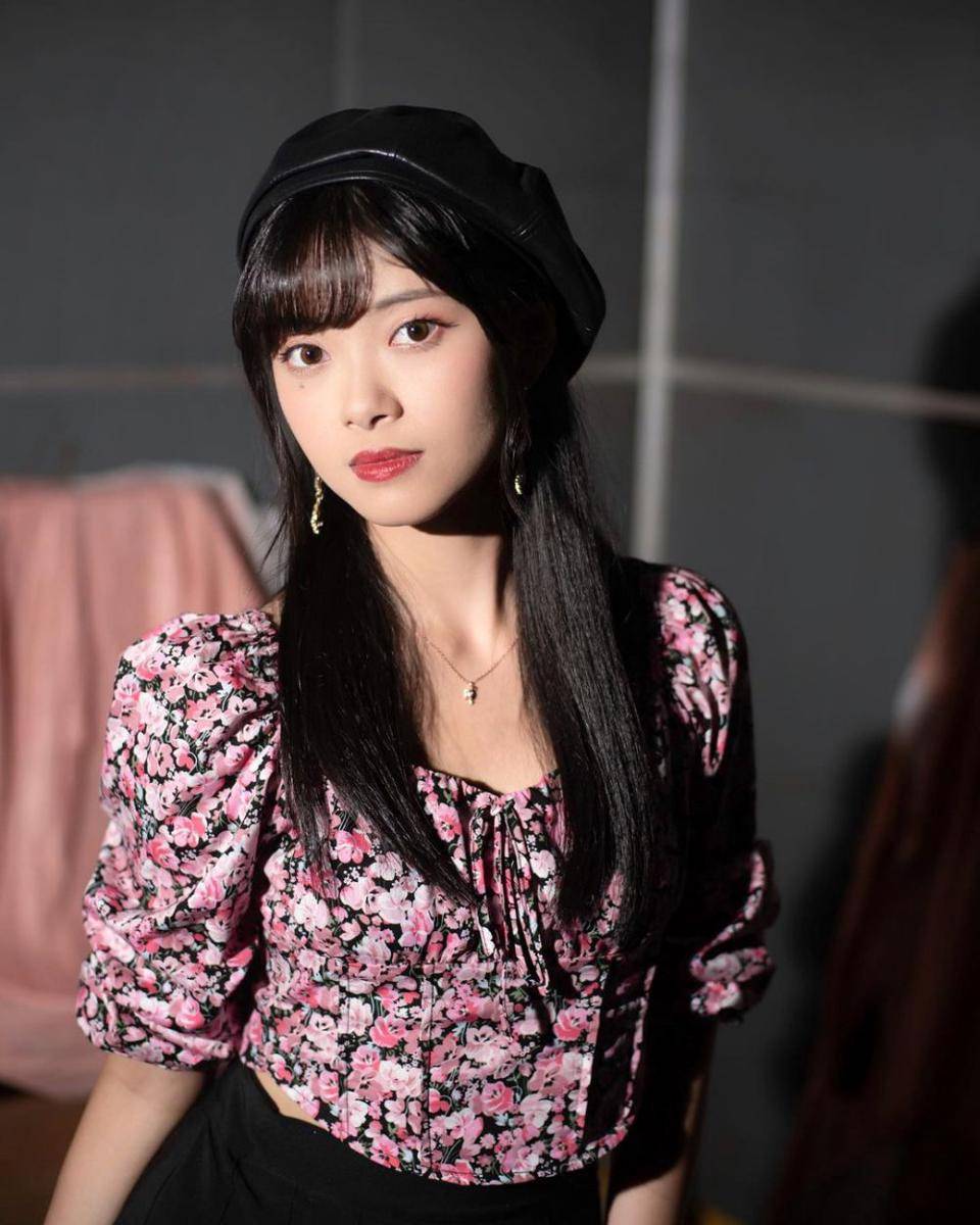 OOTD bertema pink ala Fiony JKT48 (instagram.com/jkt48.fiony)