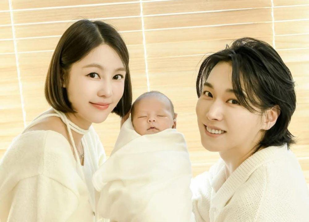 10 Artis Korea yang Jadi Ibu di Tahun 2024, Tebar Kebahagiaan!