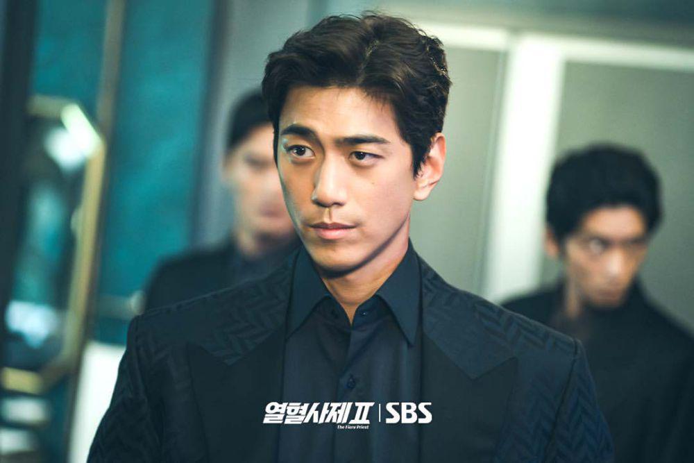 8 Penyebab Bisnis Narkoba Hong Sik Gagal Total di The Fiery Priest 2