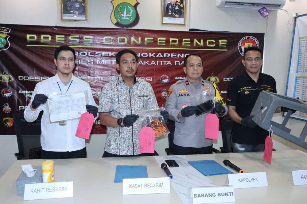Suami Akhiri Hidup Usai Bunuh Istri yang Hamil 7 Bulan di Cengkareng