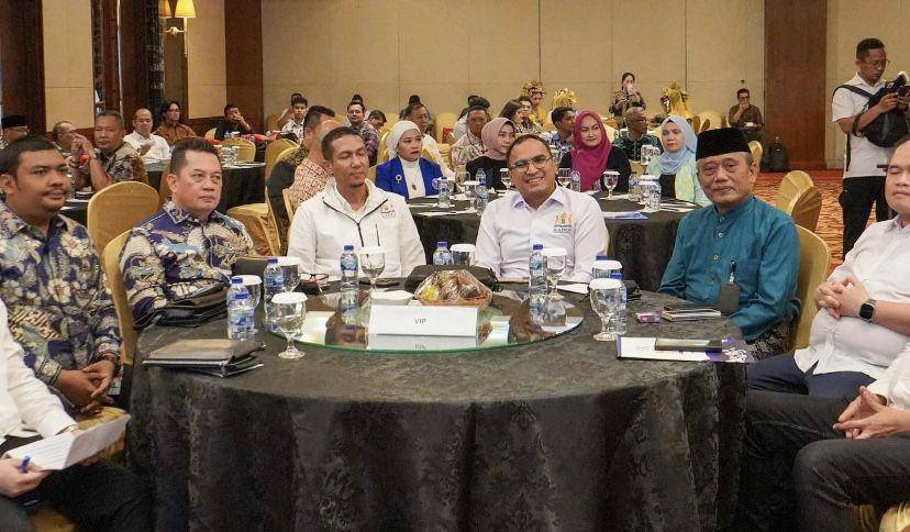 Pengukuhan dan Penyempurnaan Kepengurusan KADIN Medan Sisa Masa Bakti 2020-2025 (Dok. Diskominfo Medan)