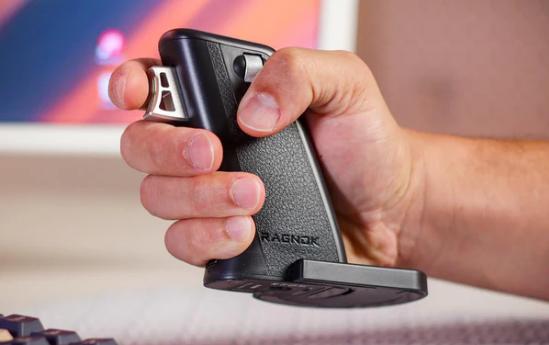 5 Mouse Gaming dengan Desain Unik, Tertarik Membeli?