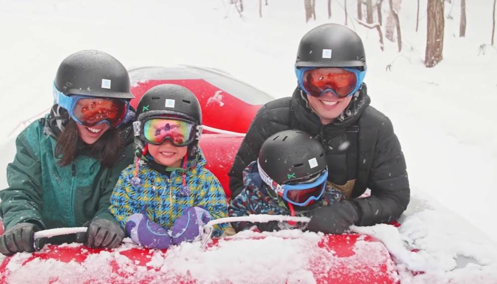 ilustrasi snow rafting di Niseko, Jepang (YouTube.com/Hanazono Niseko Resort)