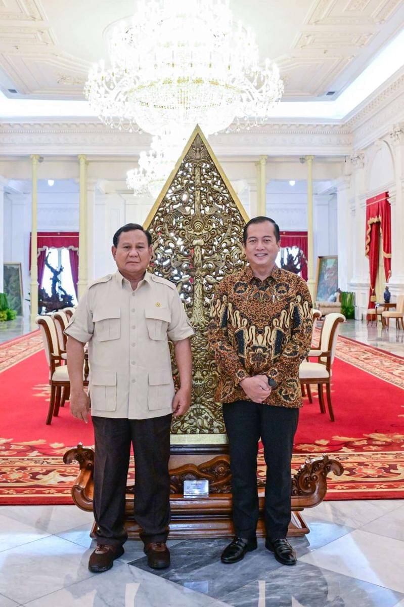 Gubernur NTB terpilih Lalu Muhamad Iqbal saat bertemu Presiden Prabowo di Istana Negara. (dok. Istimewa)