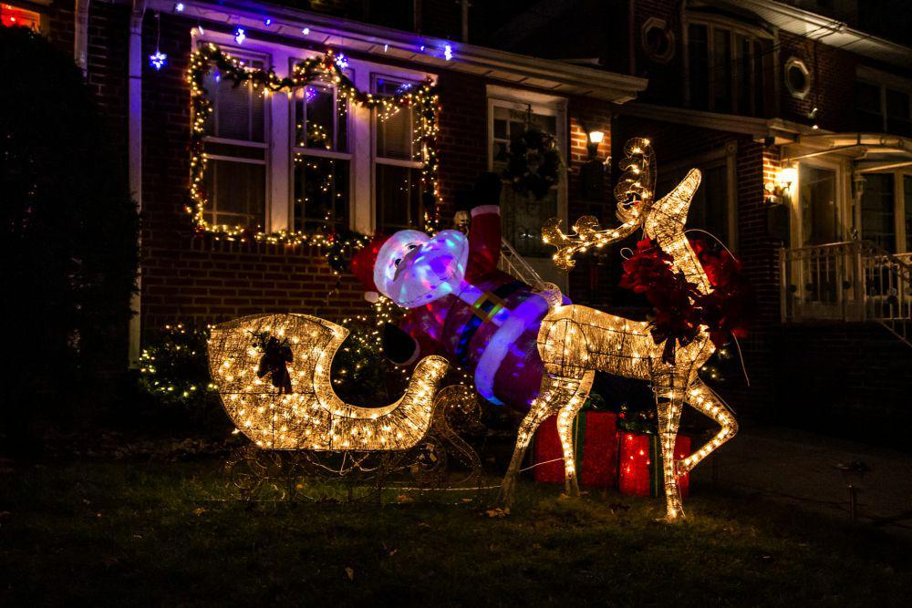 7 Ide Kreasi Lampu Tumblr untuk Dekorasi Natal, Cantik nan Meriah!