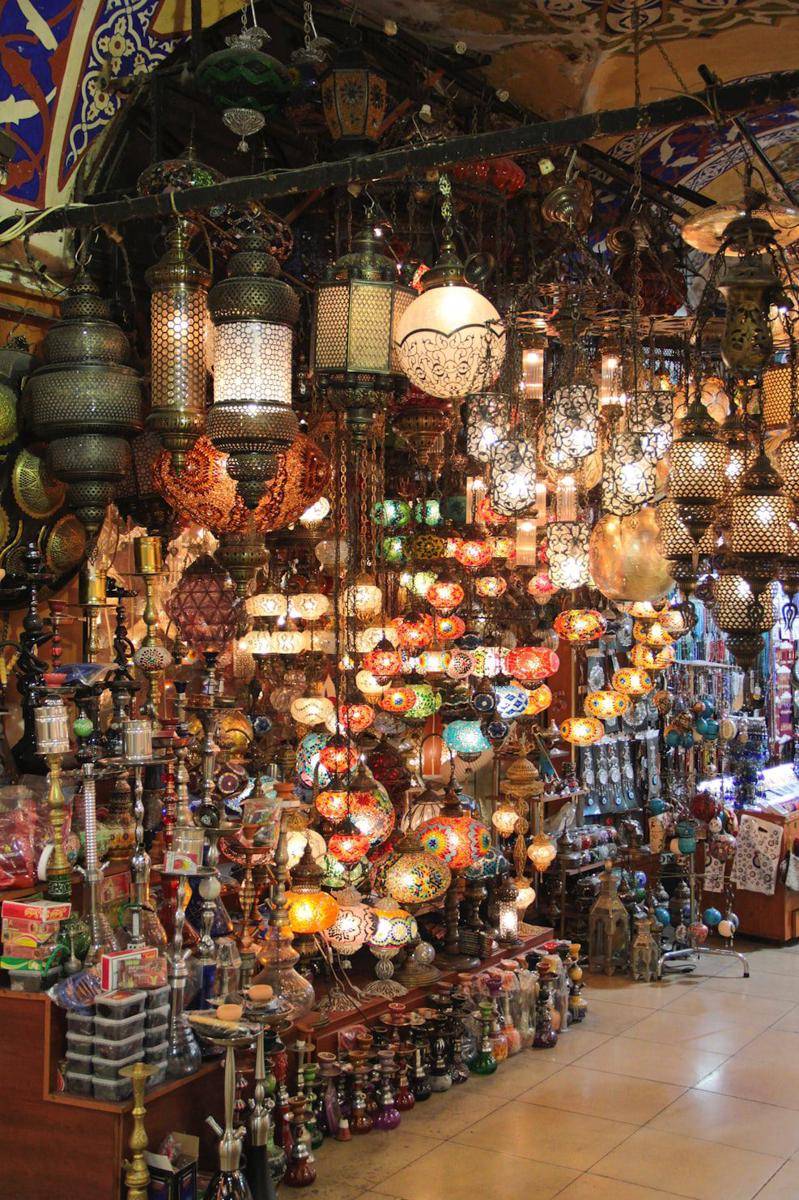 ilustrasi pasar di Turki (unsplash.com/Ashley Trethowan)