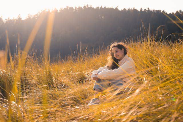 Ilustrasi berhenti merasa jadi yang paling menderita(Pexel.com/Julio Lopez)