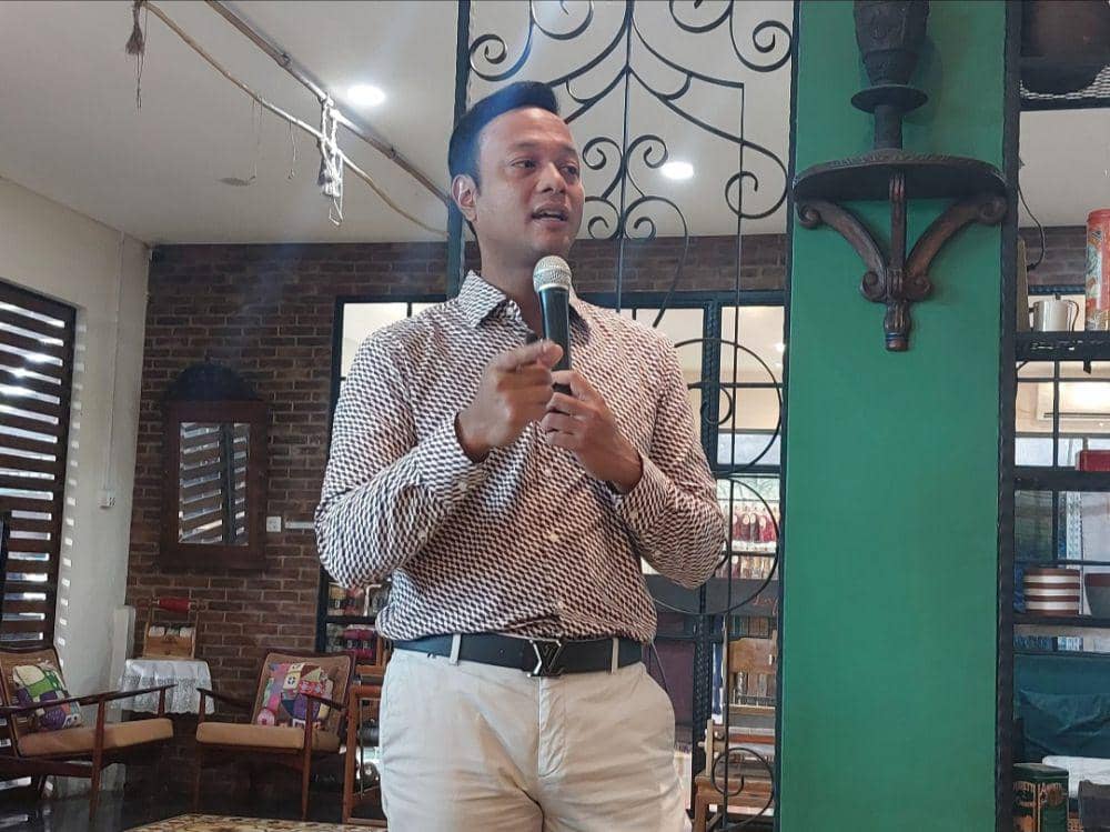 Laki-Laki Berpostur Tinggi Lebih Berisiko Kena Saraf Kejepit