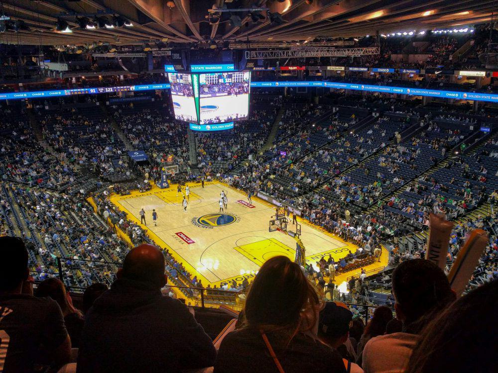 Golden State Warriors Tak Berdaya di Hadapan Memphis Grizzlies