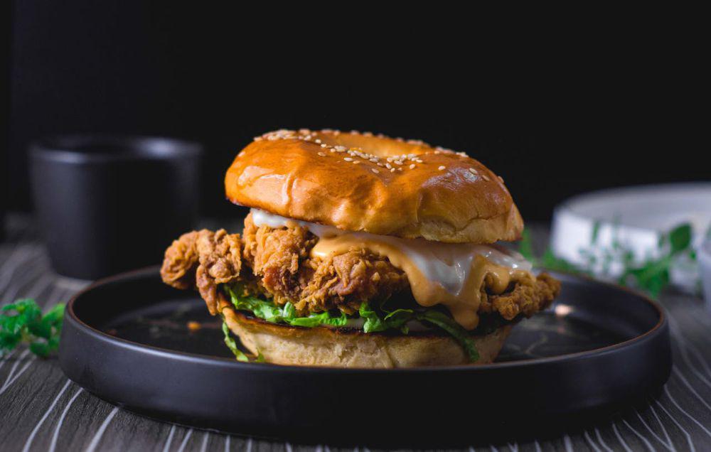 10 Ide Topping Sandwich Ayam untuk Rasa yang Lebih Nikmat dan Lezat