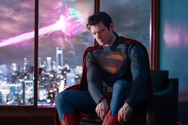 7 Film dan Serial DC yang Akan Datang, Supergirl Sedang Disiapkan