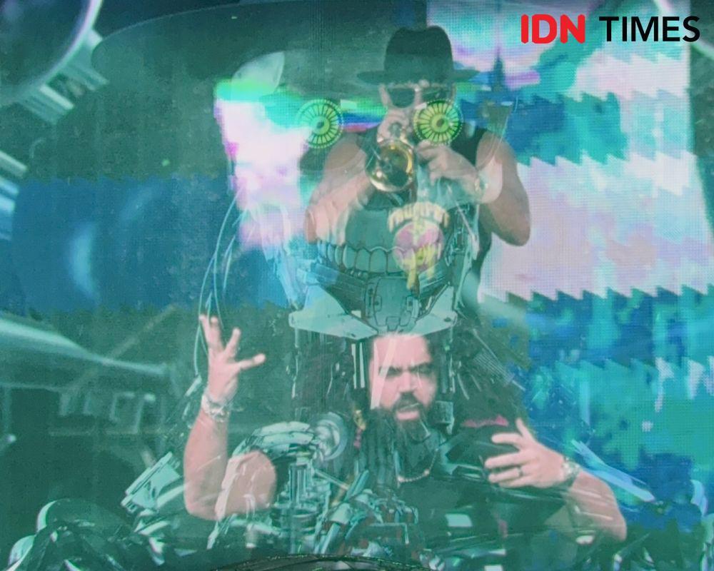 Highlight Aksi Timmy Trumpet di DWP 2024, Bawakan Bernadya dan Dewa