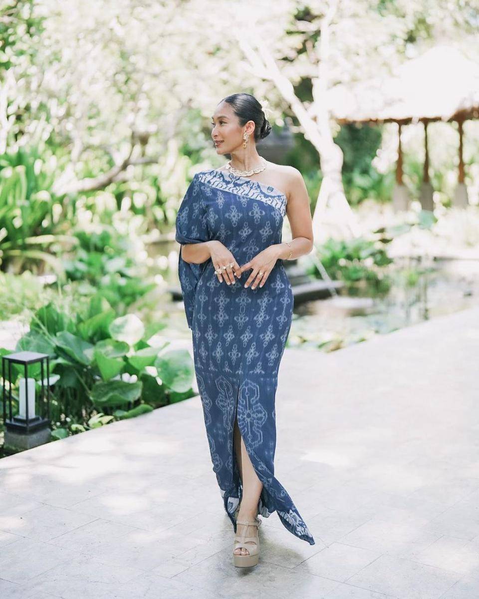 OOTD pemain film 'Guna-guna Istri Muda' (instagram.com/happysalma)