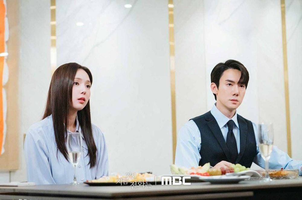 Chae Soo Bin dan Yoo Yeon Seok di drama When the Phone Rings (instagram.com/mbcdrama_now)