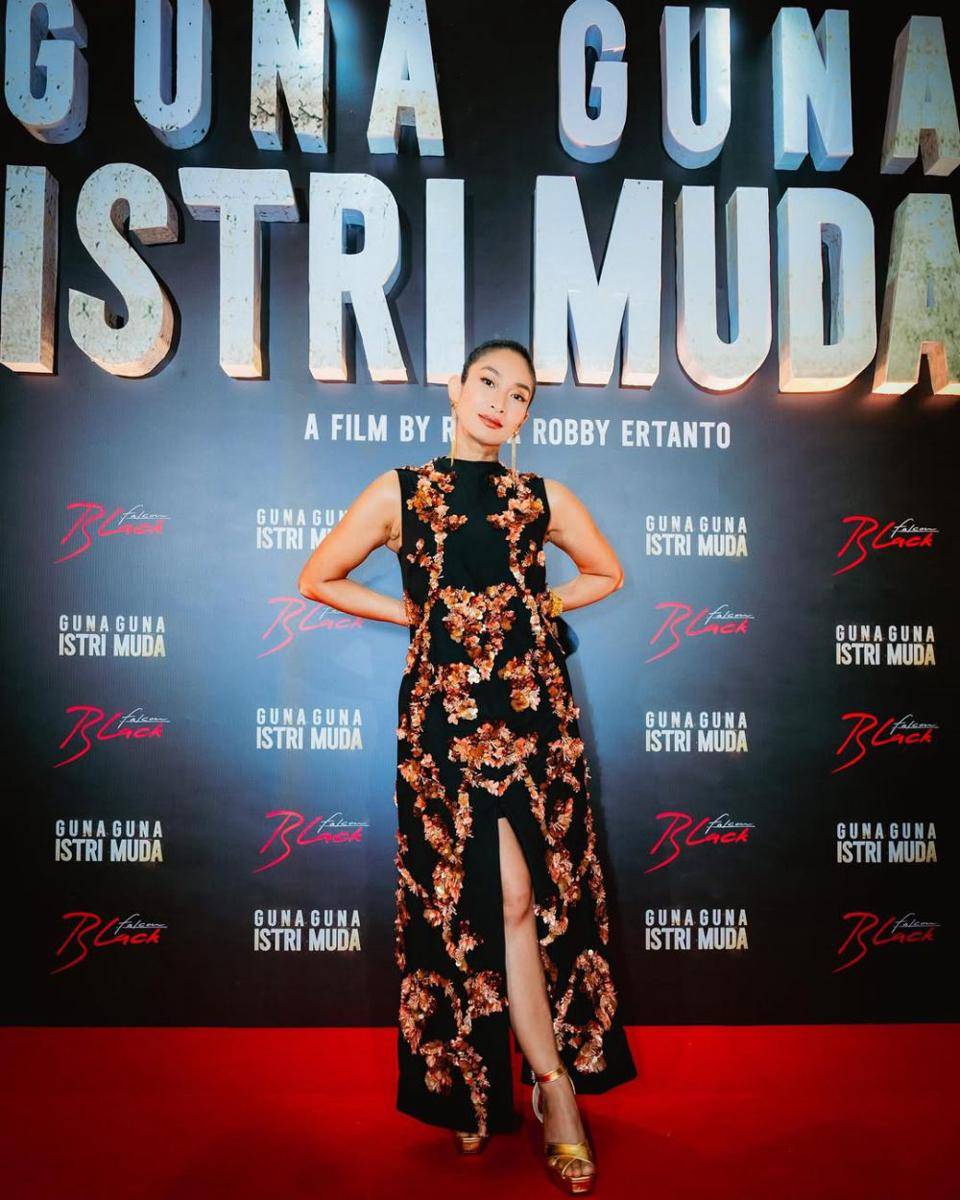 OOTD pemain film 'Guna-guna Istri Muda' (instagram.com/happysalma)