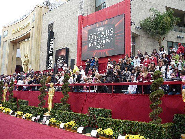 Red carpet di Oscars (wikimedia.commons.org/Greg in Hollywood (Greg Hernandez))