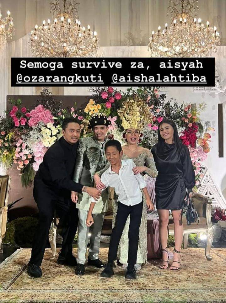 Tamu pernikahan Oza (Instagram.com/uusbiasaaja)