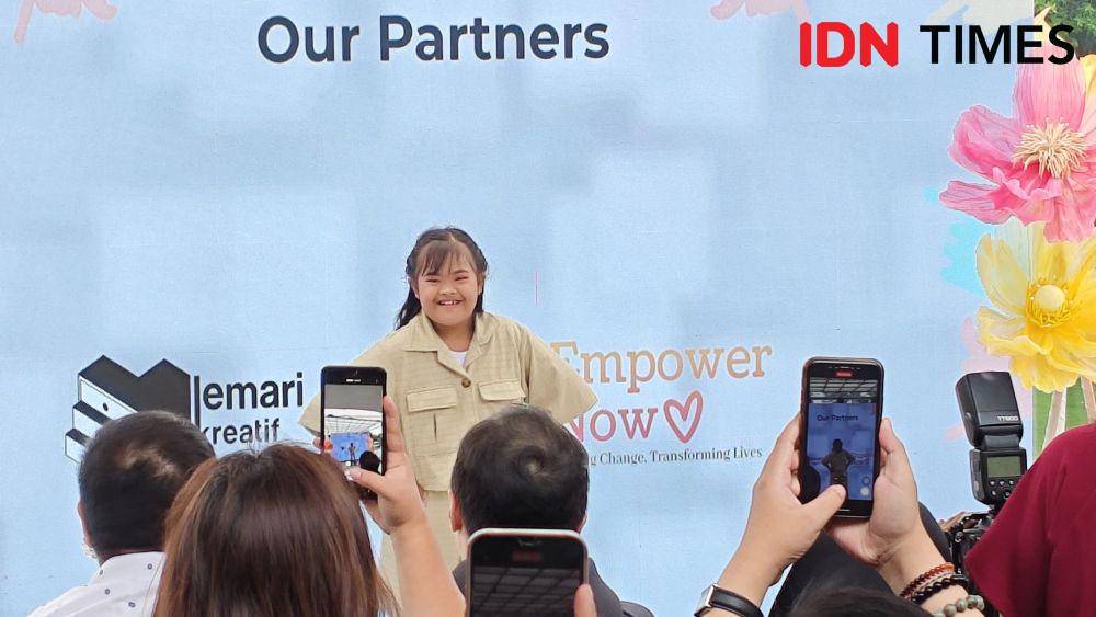 Fashion Disabilitas "Harmoni Inklusif" di DION, Senayan Park, Jakarta pusat pada Sabtu (14/12/2024). (IDN Times/Febriyanti Revitasari)