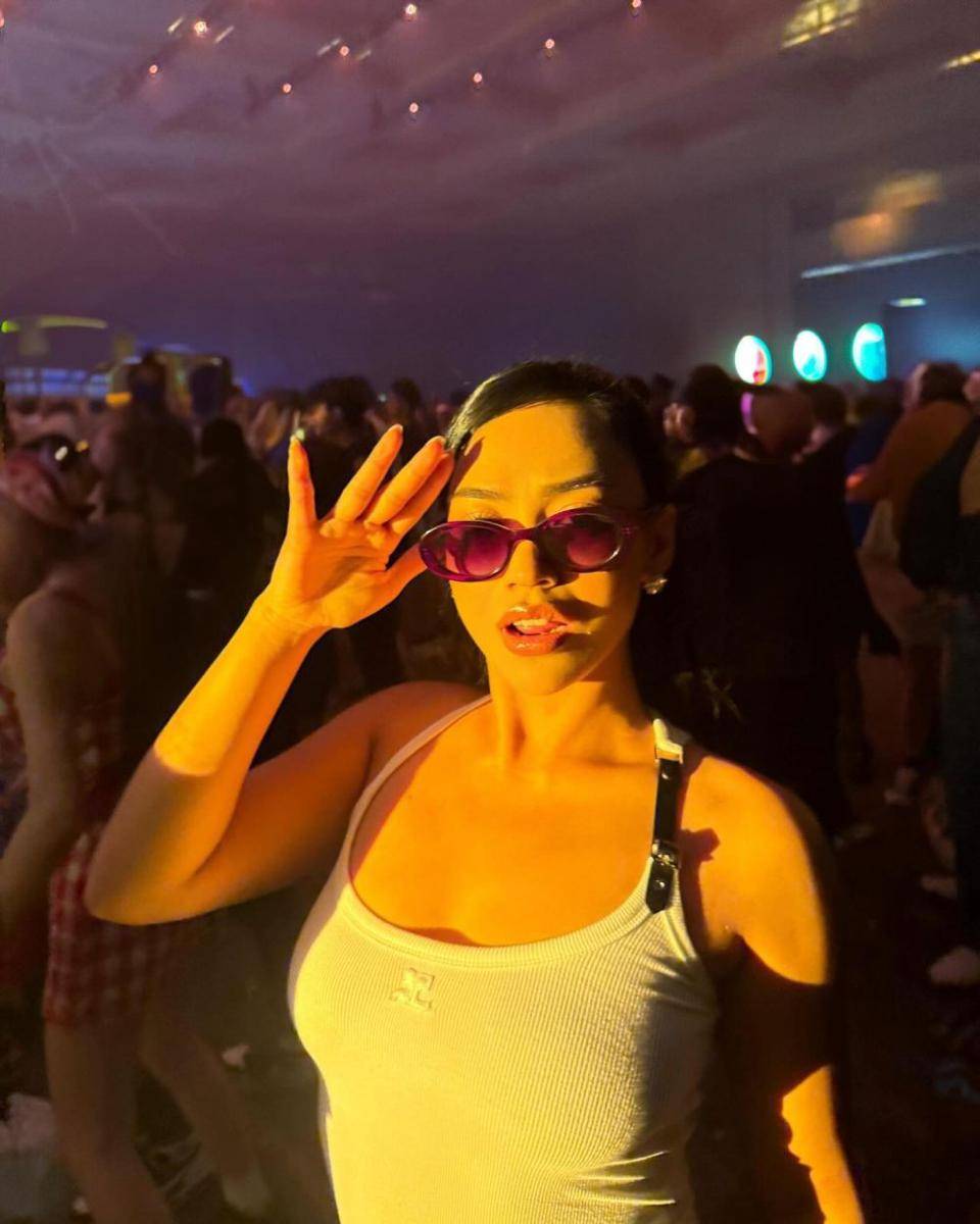 potret artis nonton DWP 2024 (instagram.com/chelsea.veronnia)