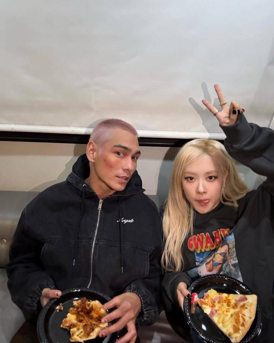 potret akrab Rosé BLACKPINK dan Evan Mock (instagram.com/evanmock)