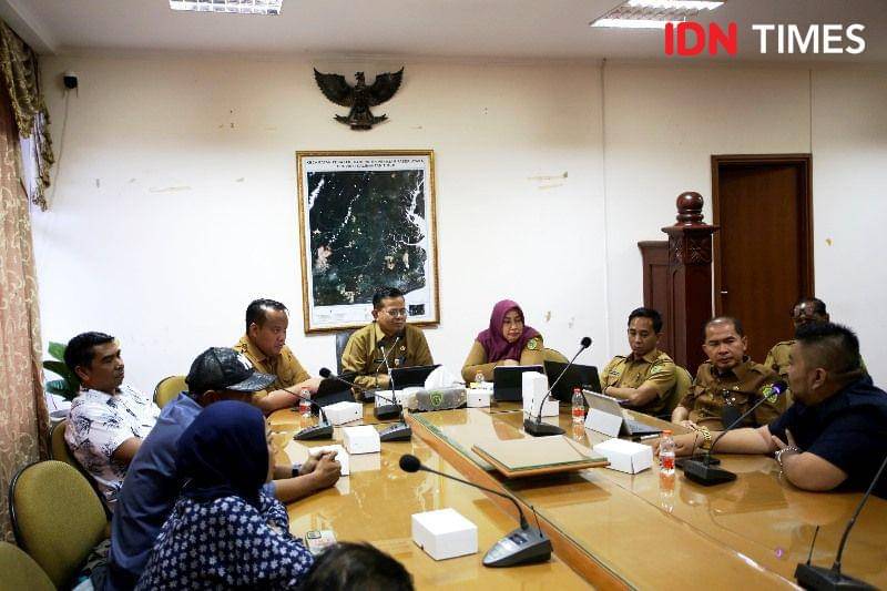 Rapat klarifikasi terkait tuduhan adanya gratifikasi di Pemkab PPU (IDN Times/Ervan)